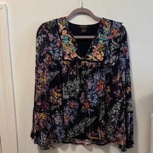 Elegant Floral V-Neck Blouse